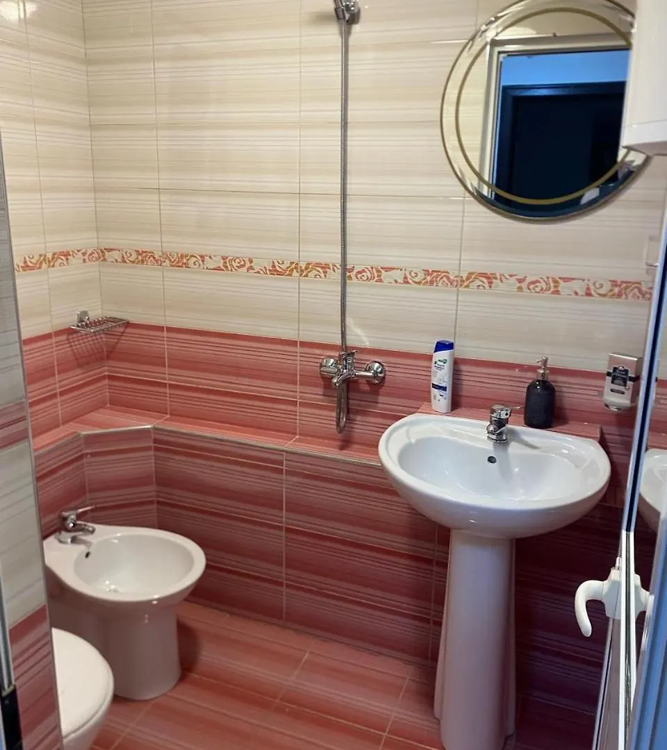 Homestay Vila-Tobi Tirana